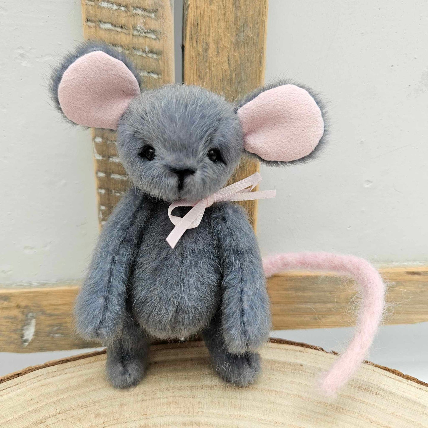 MINI MOUSE