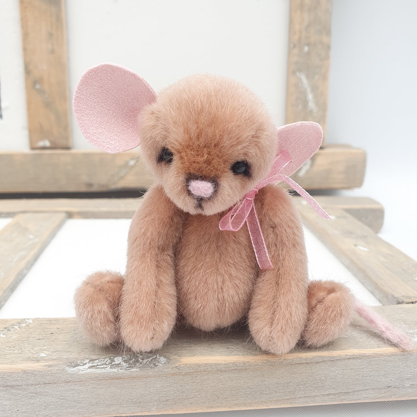 MINI MOUSE