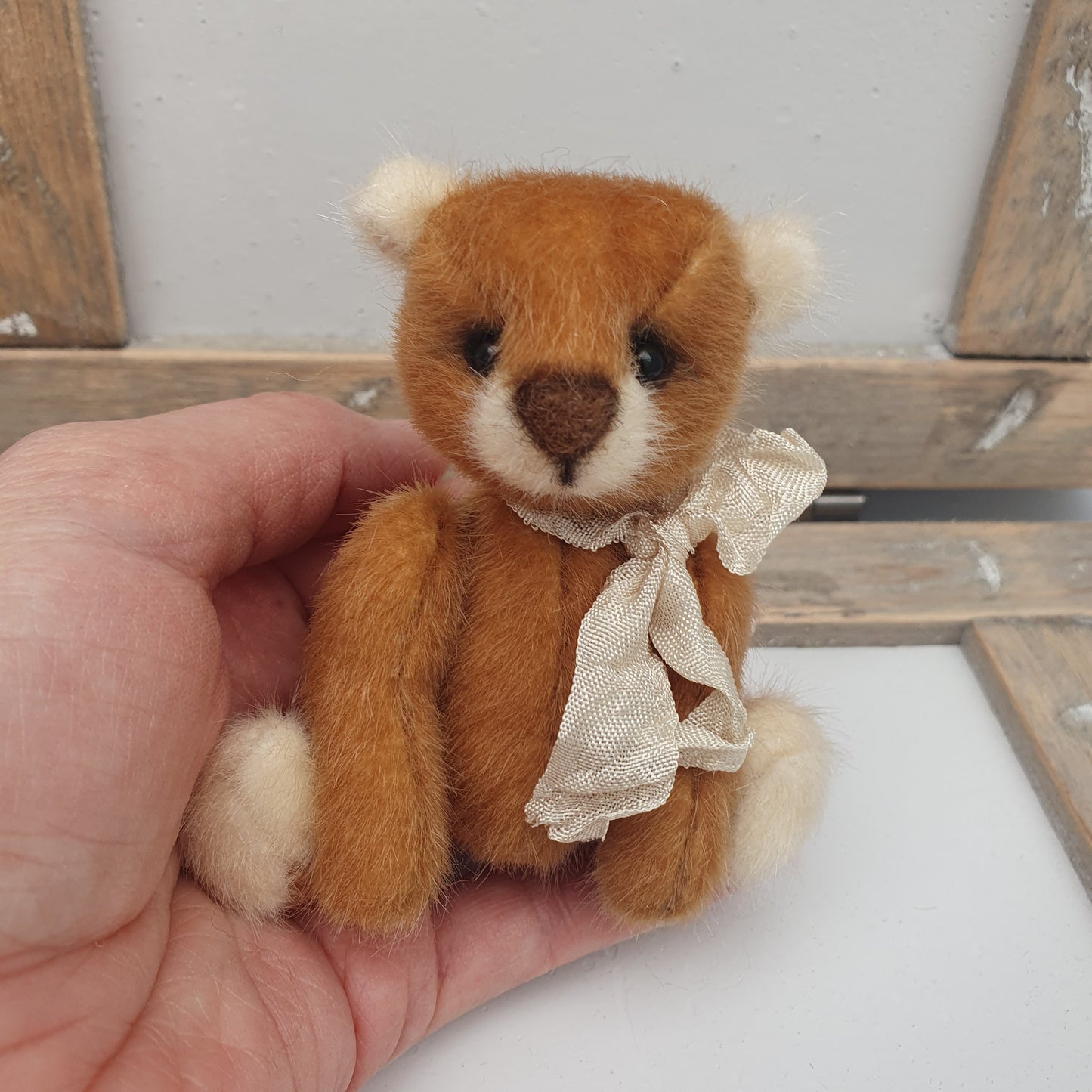 MINI BROWN BEAR