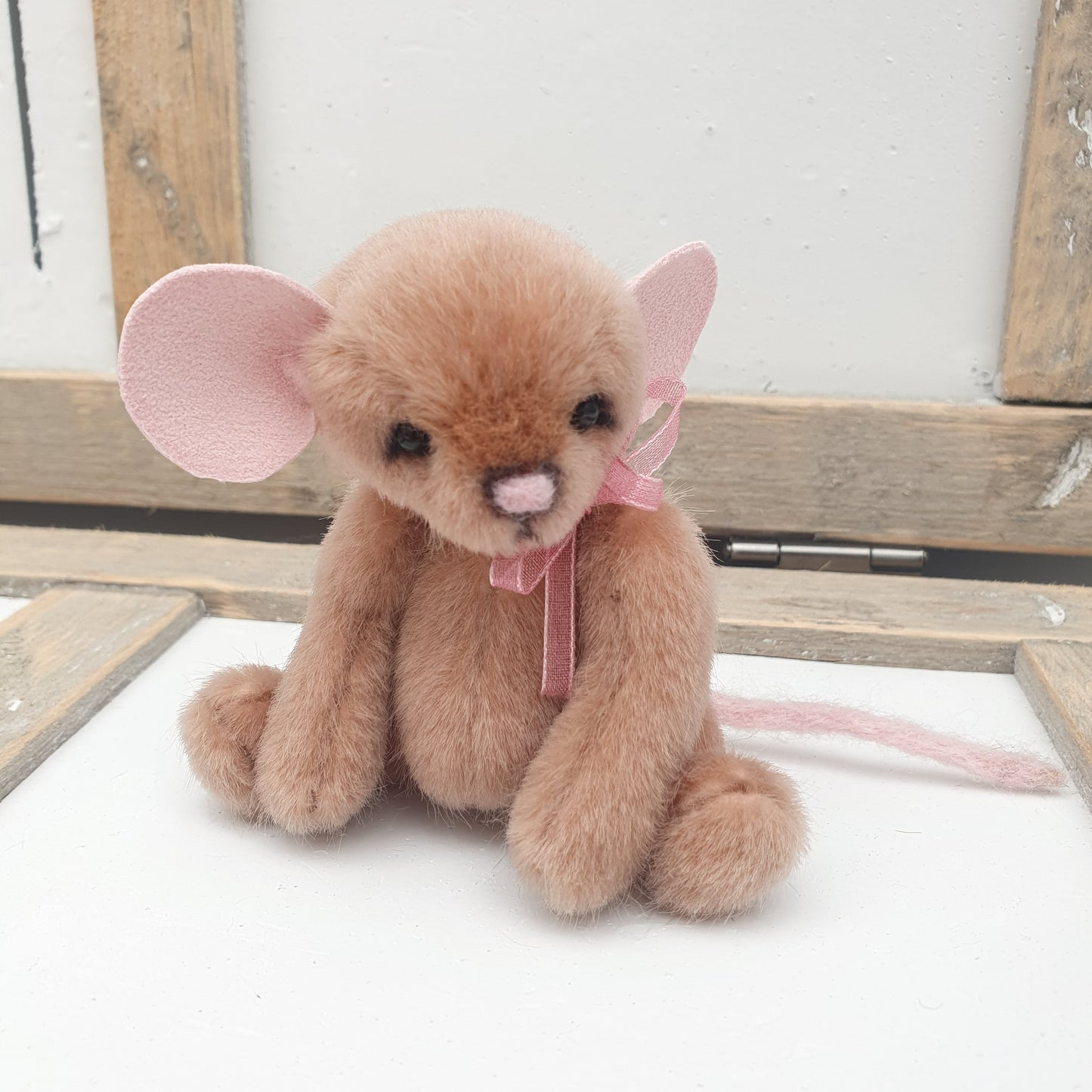 MINI MOUSE