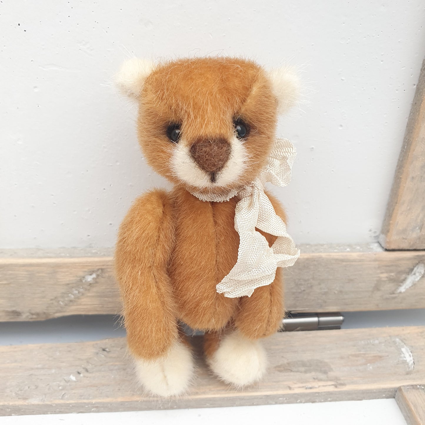 MINI BROWN BEAR