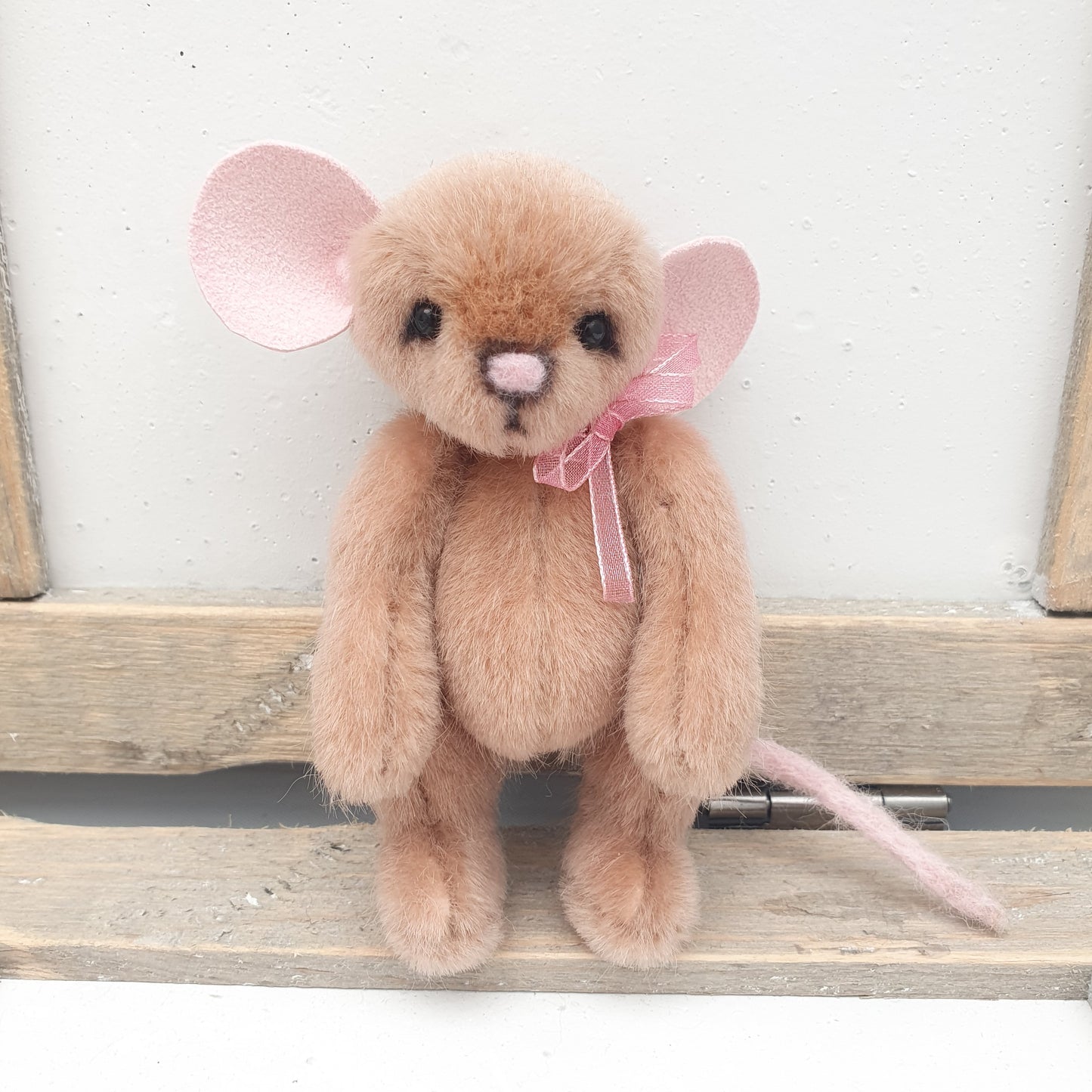 MINI MOUSE